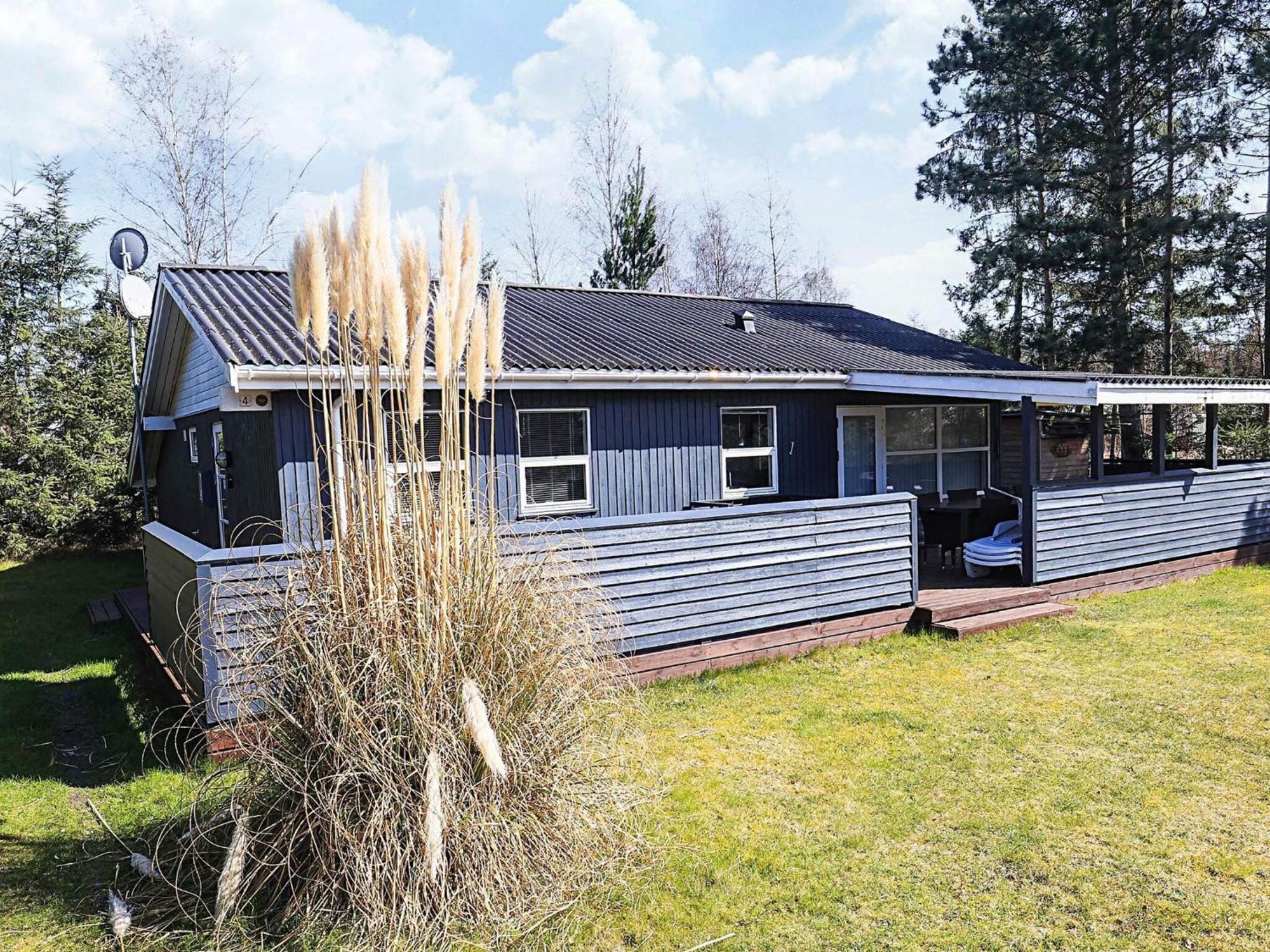 Three-Bedroom Holiday home in Væggerløse 6 Bøtø By Buitenkant foto